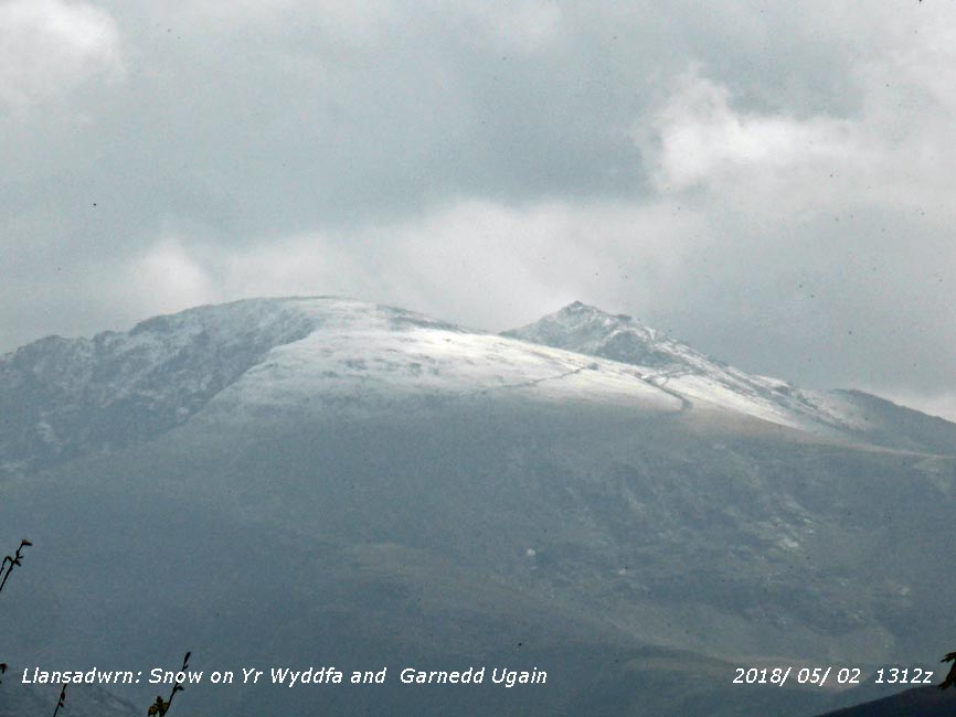 A fresh sprinkling of snow on Yr Wyddfa and G. Ugain on 2 May 2018.